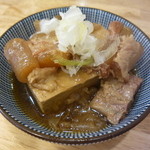 かぶら屋 - 名物：肉豆腐（￥３８０）