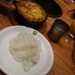 Yasai wo taberu kare camp - 一日分の野菜カレー＆炙りコーン＆炙りチーズ