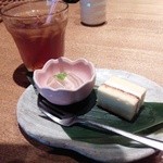 和・ダイニング らご - 食後のデザート♪飲み物はウーロン茶にしたぜよ♪