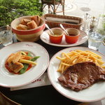 ブラッスリー・ヴィロン - 2010/05　昼食２人分。