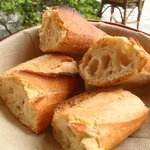 ブラッスリー・ヴィロン - 2010/05 パン。