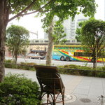 ブラッスリー・ヴィロン - 2010/05 店内から見える外の景色。