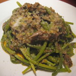 ル・フラマン・ローズ - 鳩とアスパラソバージュの煮込みのソース　緑のキタッラ