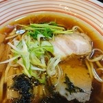 しょうゆらーめん（中）