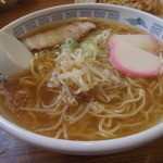 おやじ - ラうんまいラーメン