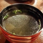 炭火焼の鶏 - ★サービスのスープ