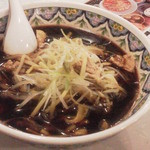 横浜中華街 揚州麺房 - 黒酢ラーメン