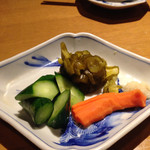 かく田 - 漬物盛り合わせ
