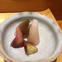鮨 なかがわ - みょうが甘酢漬け