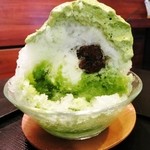 The Y's CAFE - 抹茶ムースかき氷の断面☆