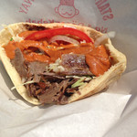 スターケバブ・アキバテラス - ビーフケバブ、バハラットスパイシーソース500円（2015/07）