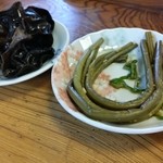 七兵衛そば 東根店 - 2015年7月26日のおかず きくらげとわらび（毎回内容が変わります）