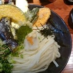 野菜天ぶっかけの冷大盛り。税込み650円。