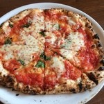 ピッツェリア ダ マッシモ - 【2015年07月】マルゲリータ＠950円。