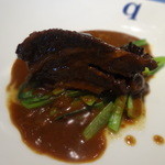 キャトルラパン - 牛頬肉の赤ワイン煮込み