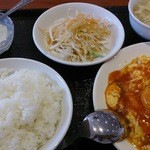 聚慶園 - ランチの海老の玉子入り炒めセツトです