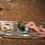 焼肉うしごろ - 肉の前菜3種