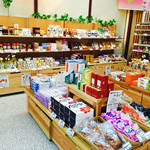 道の駅 一乗谷あさくら水の駅 特産品販売コーナー - 店内‼︎