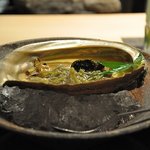 Kajikawa - 突き出し（蓴菜（じゅんさい）を使った冷製茶碗蒸し）