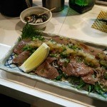 竹八 - 牛肩ロースをおろしぽん酢で