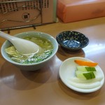 与志富 - スープ、お新香