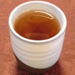 瑜伽庵 - 抹茶 1000円 のほうじ茶