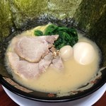 ラーメン神山 - H.27.7.18.夜 神山スペシャル醤油ラーメン 880円