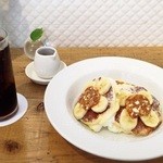 Cafe Pacifica - ☆リコッタチーズのパンケーキとハニカムバター☆