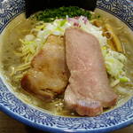 極上濃厚煮干しそば　７８０円