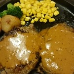 Furaingu Gaden - 爆弾ハンバーグ(キングサイズ 粒マスタードソース)
                        
                        ソースが垂れなかったので、食べ易かった。