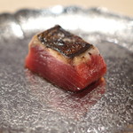 三谷 - 巻網漁の鰹の炙り　(2015/06)