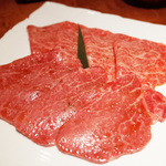 よろにく - シャトーブリアン(手前)とシルクロース(奥)