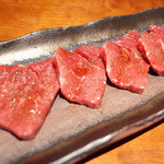 よろにく - ツチノコ