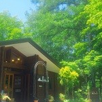 メリ・メロ - 辺りを木々に囲まれ、自然を満喫できる