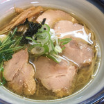 らーめん奏 - しおチャーシューメン（中）　880円