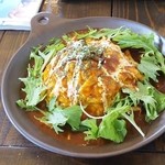 Electric Beans Cafe 豆電球 - ふわとろオムライス（1280円）※ランチセット価格（スープ、サラダ、ドリンク、デザート付き）