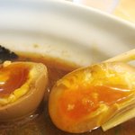 濃厚魚介らぅ麺 純 - 煮卵