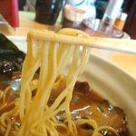 濃厚魚介らぅ麺 純 - 麺