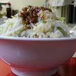 学 - （2015年7月再訪）今日は小豚にカレーをトッピング♪呪文はニンニク、野菜だ❢