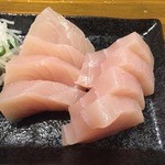 島料理 海響 - かじきの刺身は7色がきれいです。