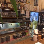 島料理 海響 - カウンタは4席です。