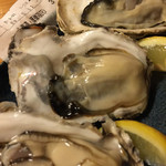 酒徒庵 - 厚岸生牡蠣