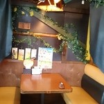 びっくりドンキー - 雰囲気の良い店内