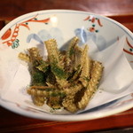 辻屋 - 骨の唐揚げ