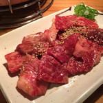 炭火焼肉ホルモン 徳臓 - 2015.7. 赤身切り落とし二回目