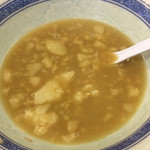 ラーメン二郎 新小金井街道店 - 見よ‼︎
                                アブラ〜さん？絶賛⁇のマシマシアブラ
                                その美しさはさながらオホーツクを満たす流氷のよう？（笑）