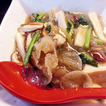 めだかタンタン - 本日のオススメメニュー　フカヒレと野菜のオイスター煮込み　850円！ーダーしてみました【2015年7月26日再訪問に撮影】　