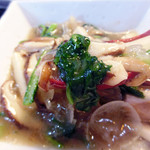 めだかタンタン - フカヒレと野菜のオイスター煮込み　850円！ーダーしてみました【2015年7月26日再訪問に撮影】　