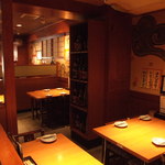 Sushi Izakaya Umifuku - 本店　一階　テーブル席