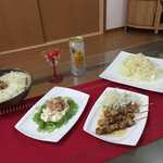 吾助 - 焼き鳥…100円（1本）